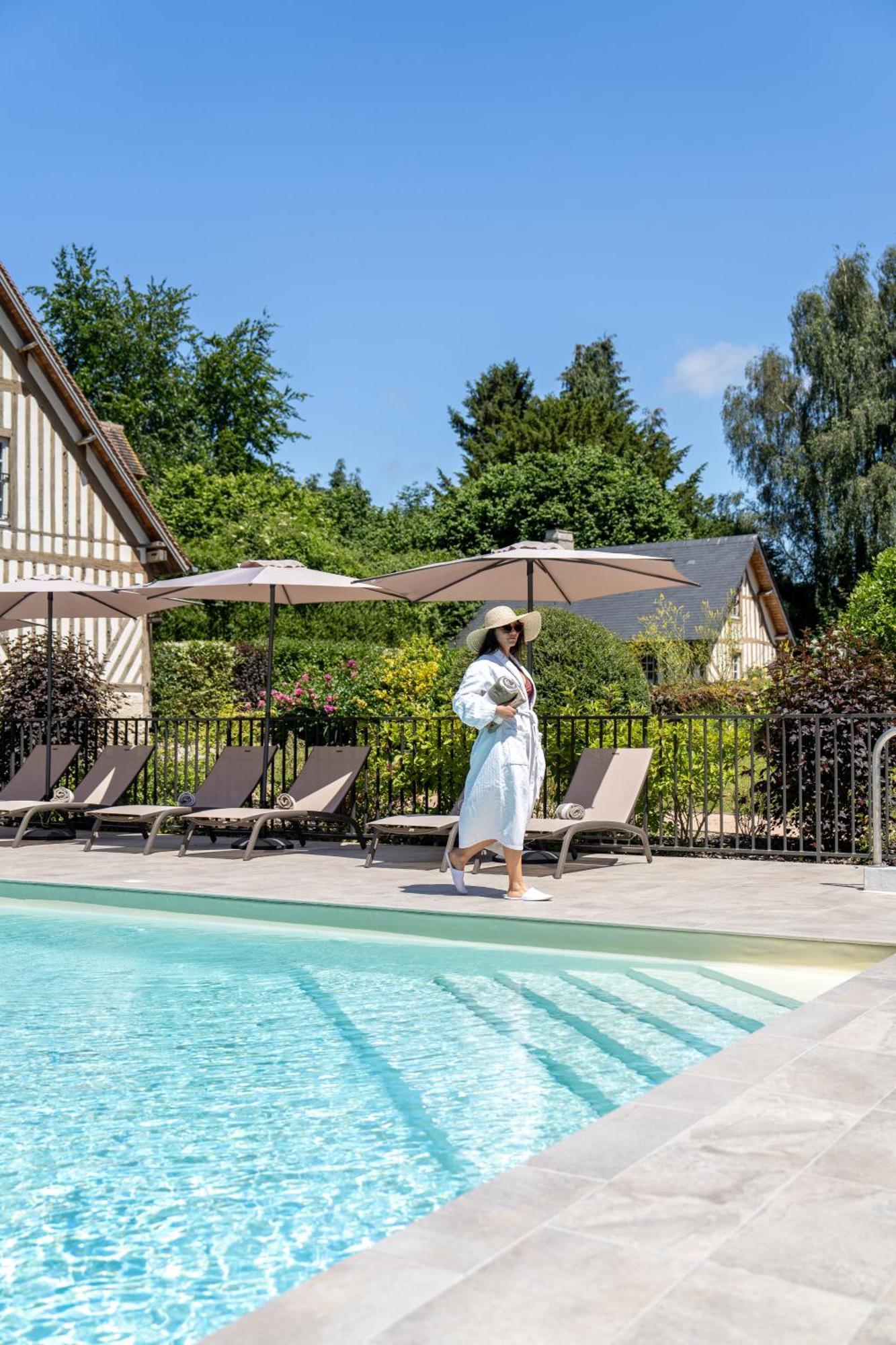 Les Manoirs Des Portes De Deauville - Small Luxury Hotel Of The World Canapville  Esterno foto