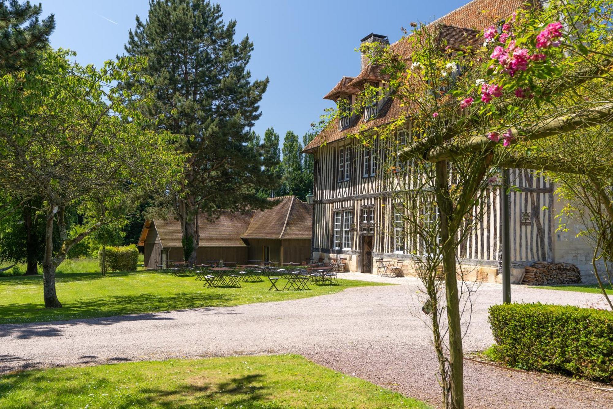 Les Manoirs Des Portes De Deauville - Small Luxury Hotel Of The World Canapville  Esterno foto